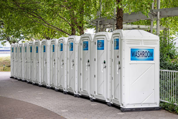 Best Temporary restroom rental  in Woodburn, IN